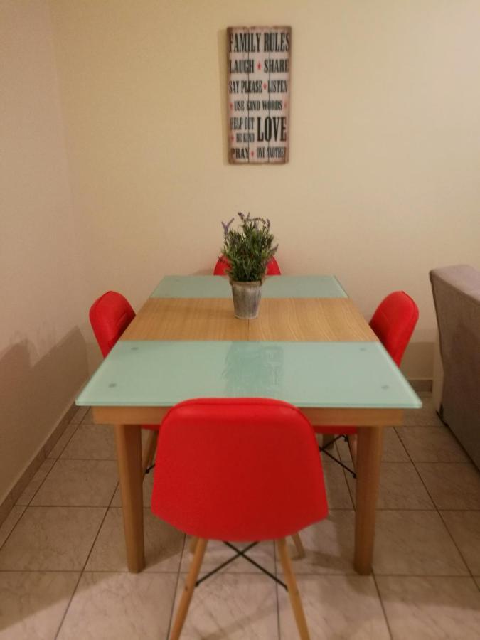 Platos Academy Apartment Афины Экстерьер фото